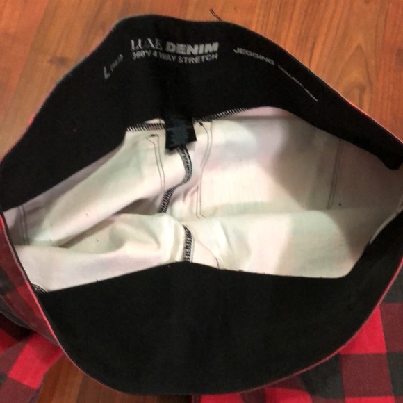 Peter Nygard Luxe Denim Jegging size Large - Picture 7 of 11